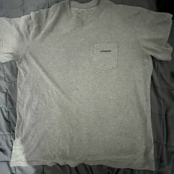 adidas Gray Men's Short Sleeve Tee - Picture 1 of 4